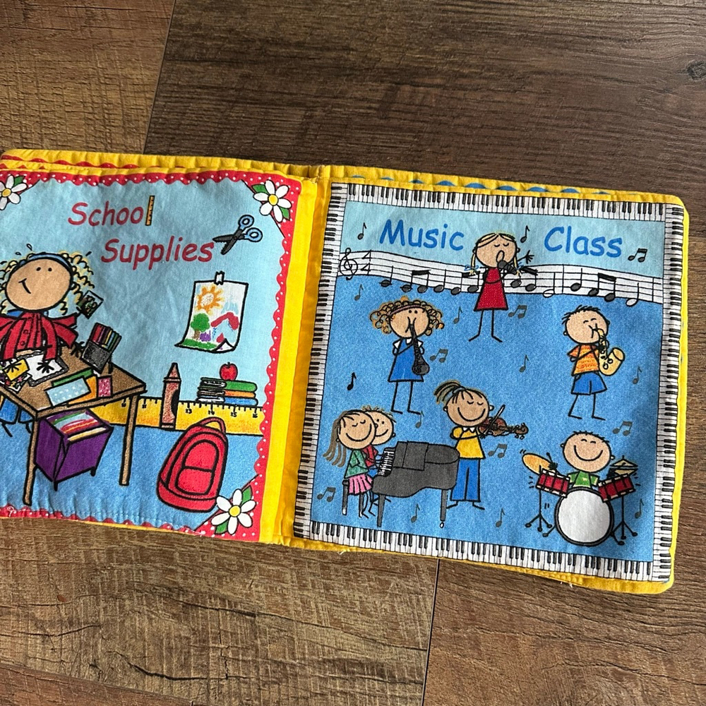 Handmade Soft Fabric Quiet Book – School Theme Cloth Activity Book for Kids - Picture 4 of 7